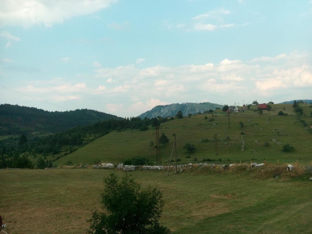 Holiday Home Usovic Zabljak  Ngoại thất bức ảnh